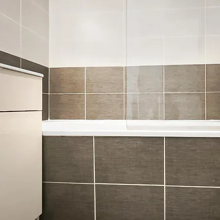 Apartament Cosy Renove A Avec Piscine *
